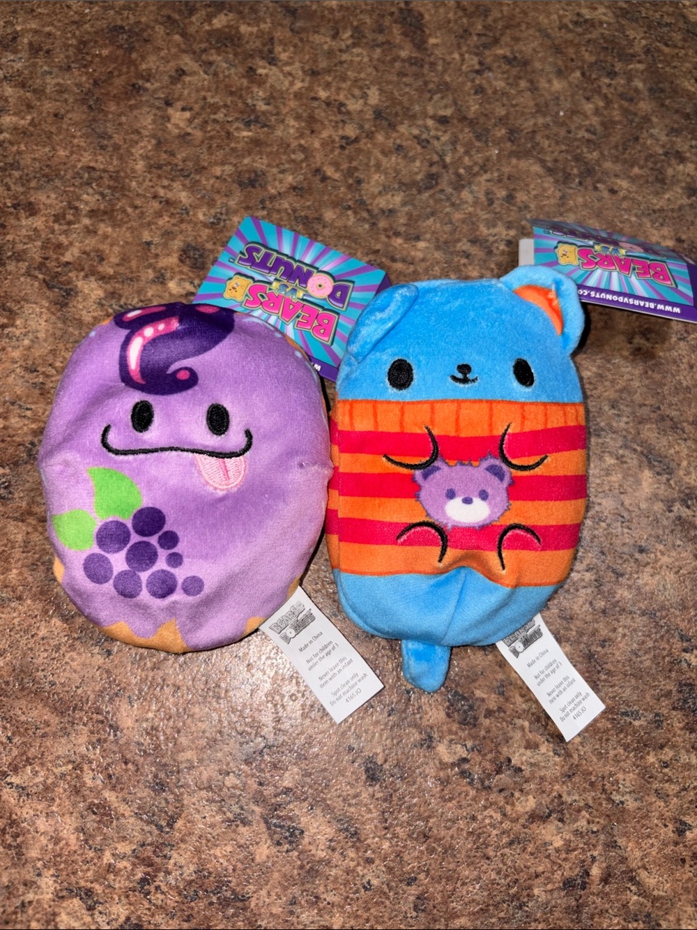 Bears VS Donuts Knitting Bear and Grape Jelly Donut 4" Bean Plush